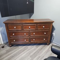 Bedroom Dresser