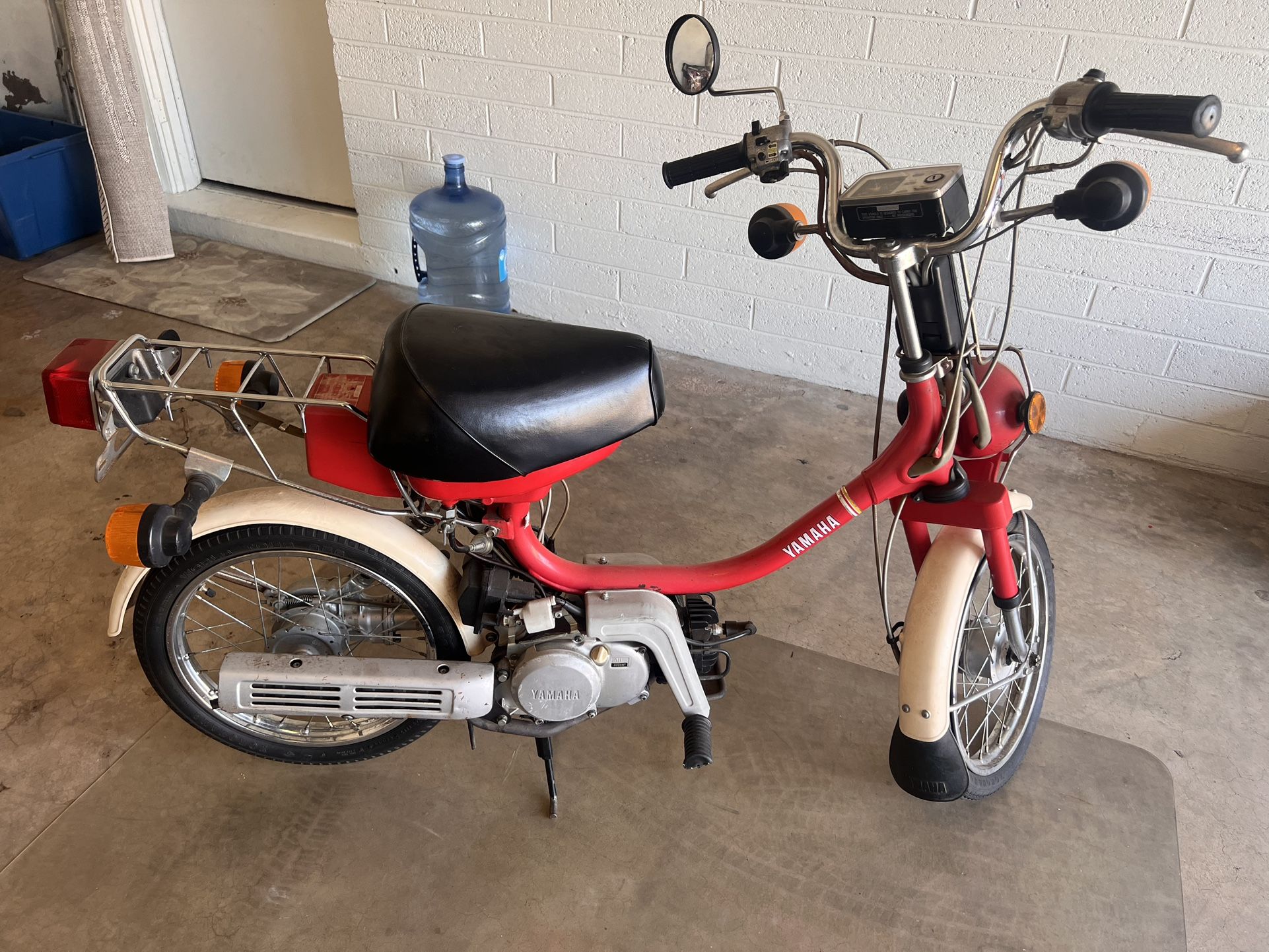 Classic 1979 Yamaha QT50, (yamahopper) Motorcycle