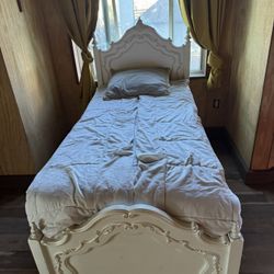 Wooden Bedframe