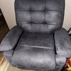 Recliner Chair 