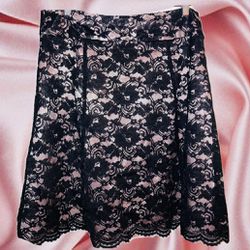 Women’s Lace Skirt 