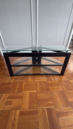 TV Stand / Entertainment Center – Good Condition