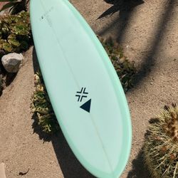 SURFBOARD ~ BRAND NEW ~ 7’4”