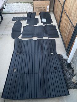 SSESS All Weather Floor Mats  & Cargo Liner Fits 2023 -2025 Tesla Cybertruck (New)