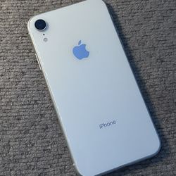 iPhone XR 