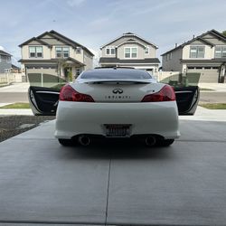 Sectional Couch - Living Room Sofa