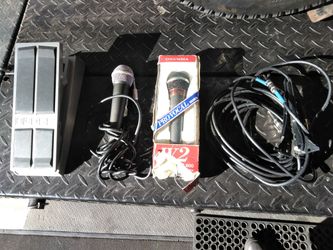 Microphones, Cords and Boss