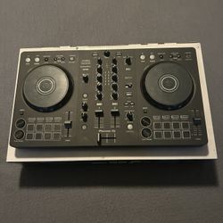 Pioneer DDJ-FLX4 