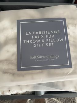 Throw & Pillow Set