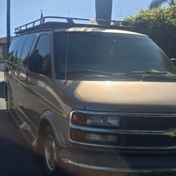 2000 Chevrolet Express