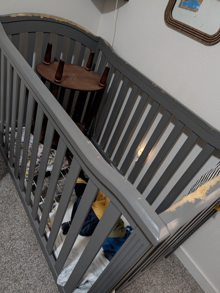 Free Crib