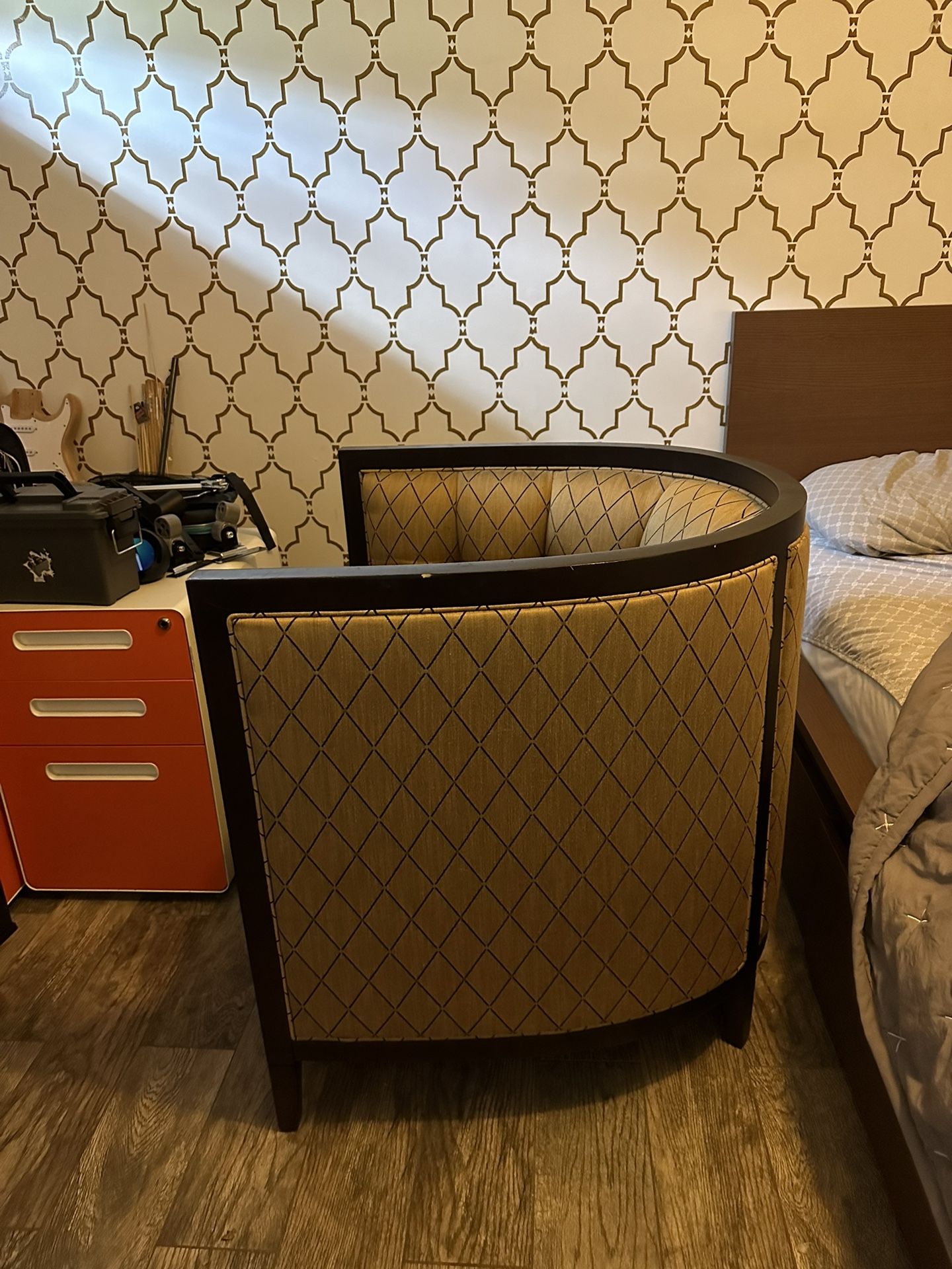 Beautiful single couch