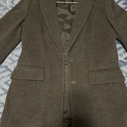Woman’s New Wool Dark Gray Coat ( Size 4) 