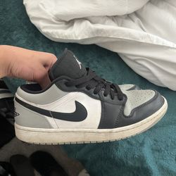 Size 9 Jordan 1 Low Hella Beat 