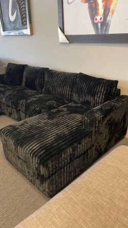 Thick cord new. Must sell was $999 now $500. Come in today