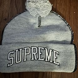 Supreme Contrast Stitch Beanie