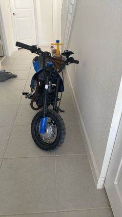 Dirt bike