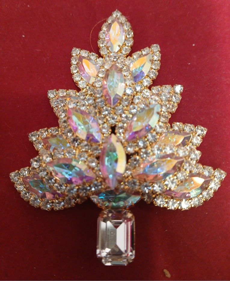 EXQUISITE VINTAGE EISENBERG CHRISTMAS TREE BROUCH 