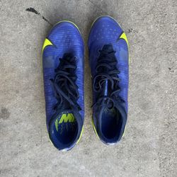 Size 9 Mercurial Vapor Metals 
