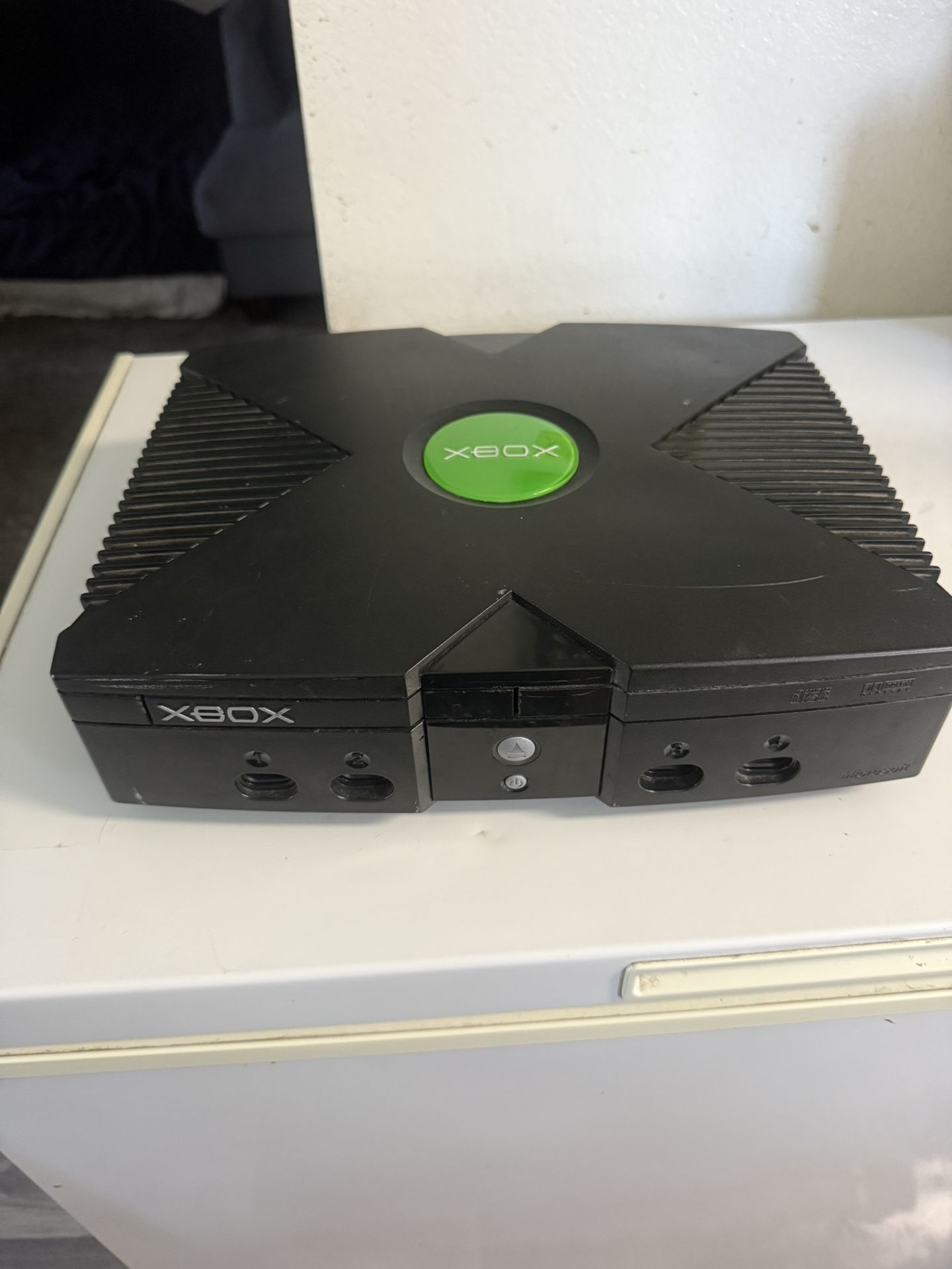 Original Xbox $30 Console Only (No Cables Sold As Is Hasn’t Been Tested)
