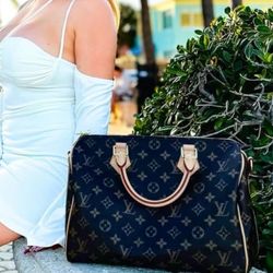 Authentic Louis Vuitton Speedy 30