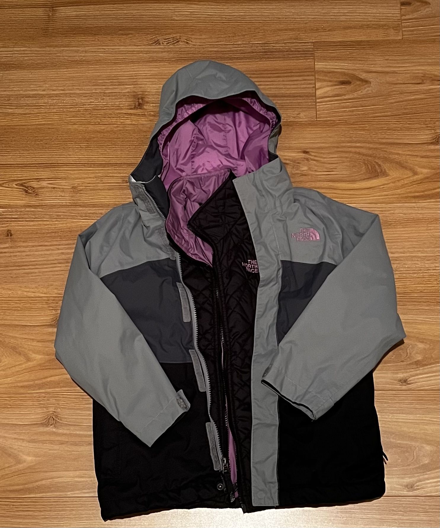 North Face, Girls Ski Jacket, Size 7/8 Small