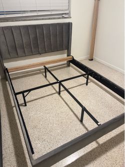 Like New Wayfair Queen Bed Frame MUST GO