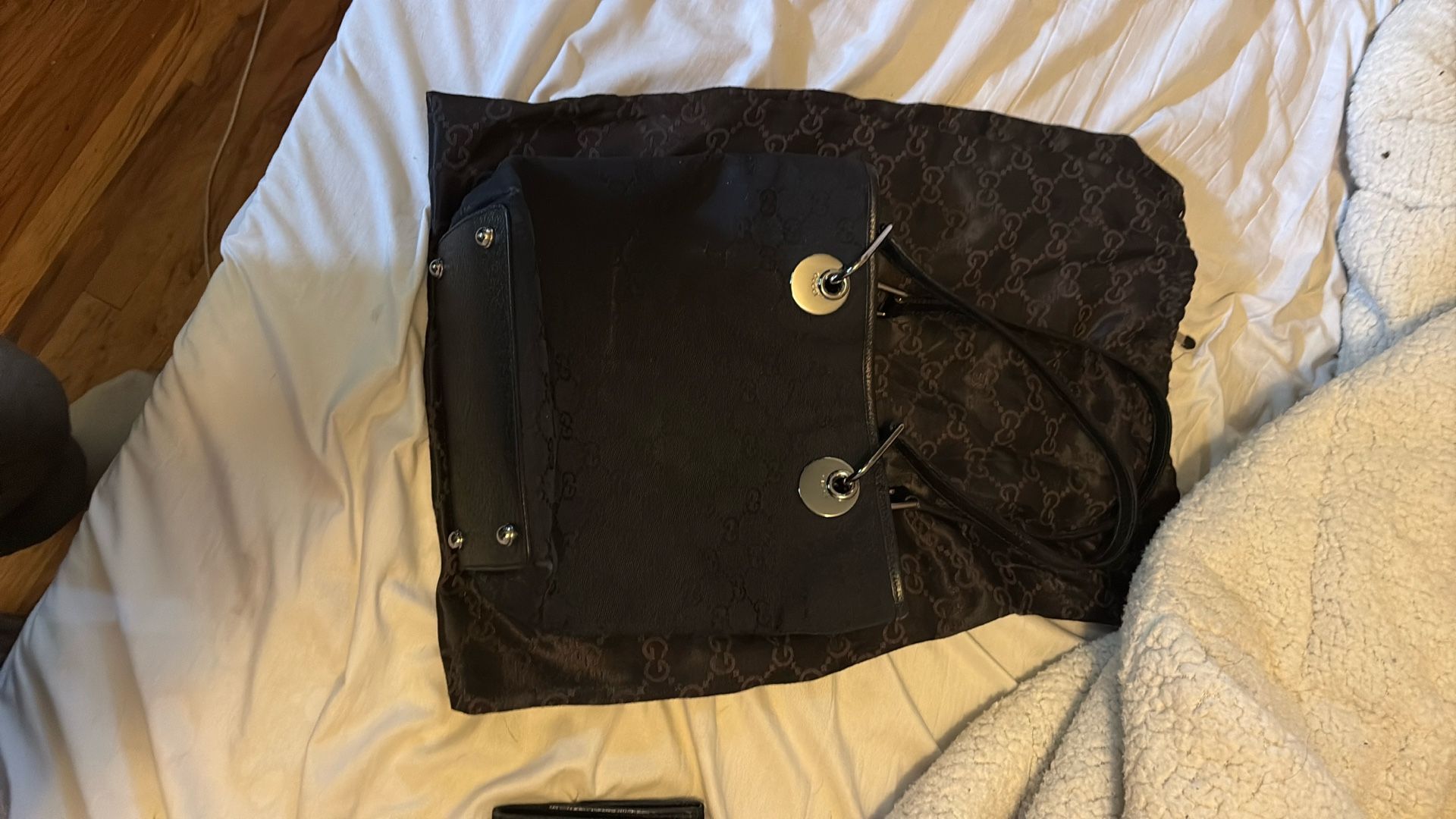 Guchi Purse With Wallet And Bag