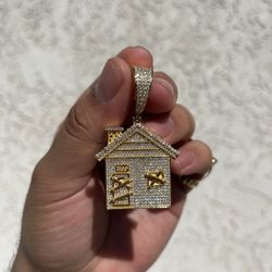 Moissanite Trap House Pendant