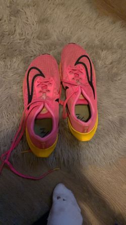 Hot Pink Nike Running Shoes 