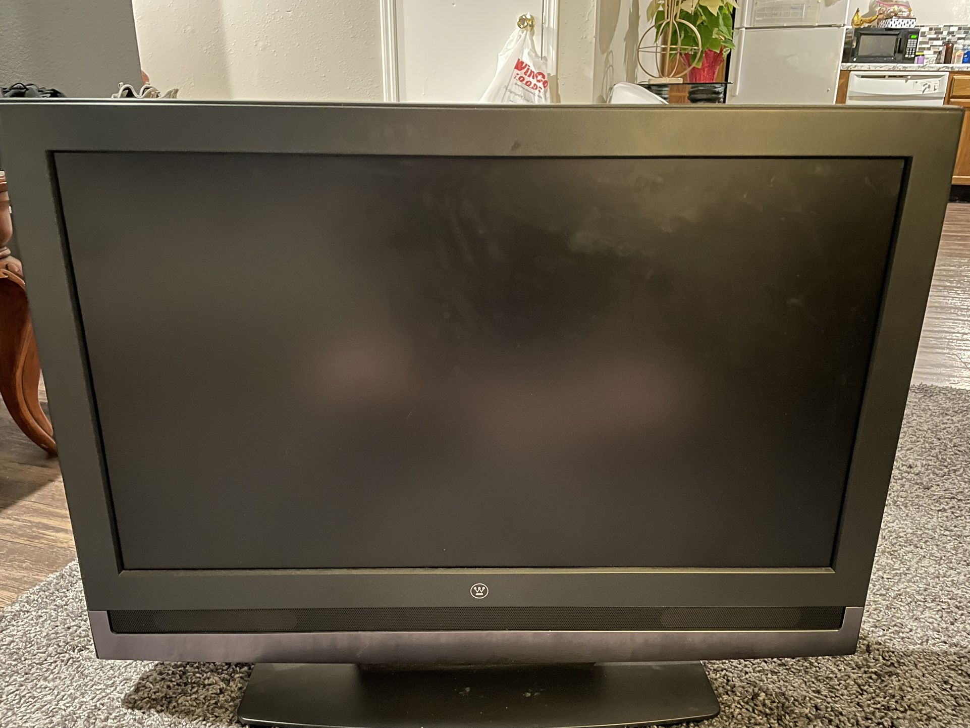 32 Inch Television