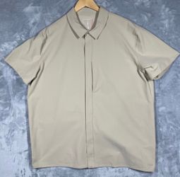 Nike Golf  Dri-FIT 24.7 Mens Khaki Short Sleeve Snap Front Shirt HQ6958-253 XL