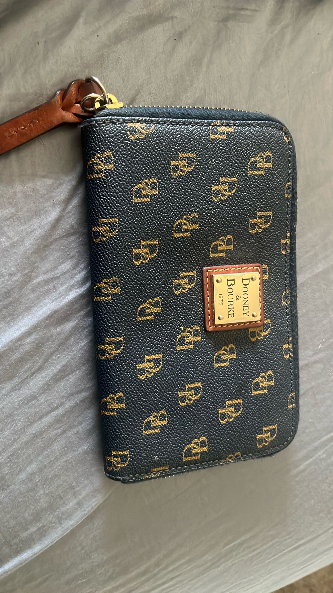Dooney&Bourke Wallet