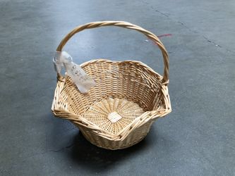 Brown willow basket with handle ...!!!