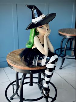 Bella Lux December Diamonds Green Hair Witch Shelf Sitter