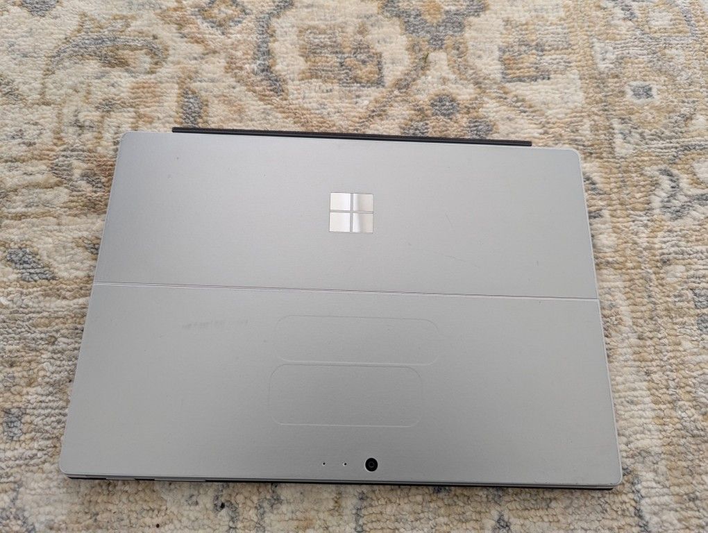 Microsoft Surface Pro 6