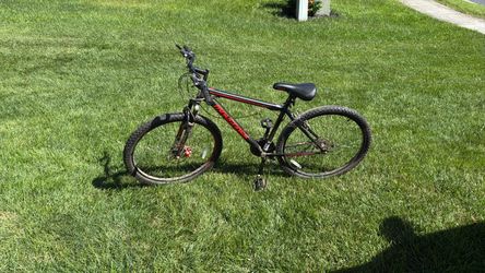 Broken Mongoose 27.5” Mountain Bike