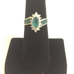 Emerald / Diamond Ring, 14kt