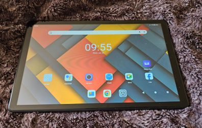 10 in Tablet w/Keyboard