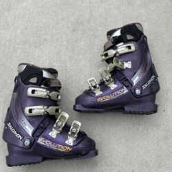 Salomon Ski boots 