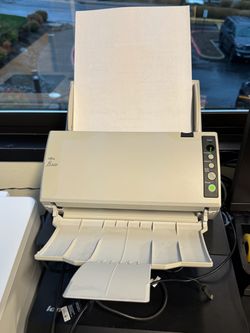 Fujitsu FI-6110 Scanner. Great shape!