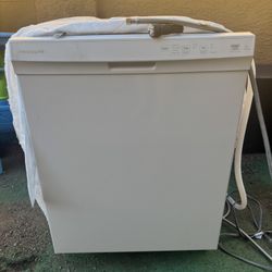 Like New Frigidaire Dishwasher