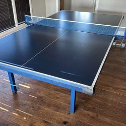 Stiga Ping Pong Table