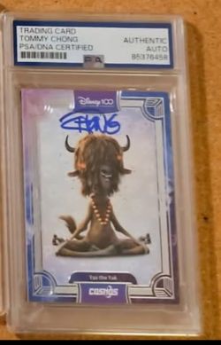 Disney Tommy Chong Auto