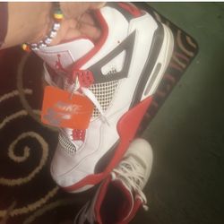 Jordan 4 Fire Red 