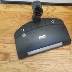 NEW cond MIELE  POWER HEAD  AND  CANISTER  WORKS EXCELLENT  , IN THE BOX 