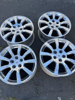 Cadillac OEM Aluminum Wheels Set of 4
