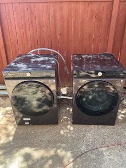 Samsung Front Load washer/dryer Set