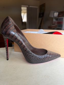 Christian Louboutin Kate 100mm Red Sole Pumps Size 7 US