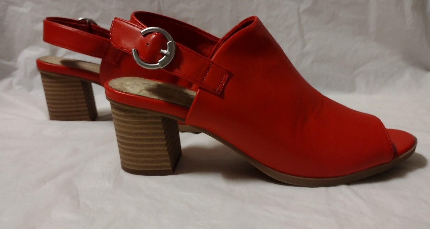 Easy Street Slingback Sandals New